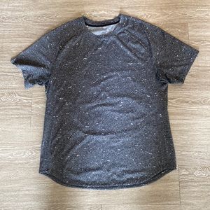 Mens Lululemon shirt